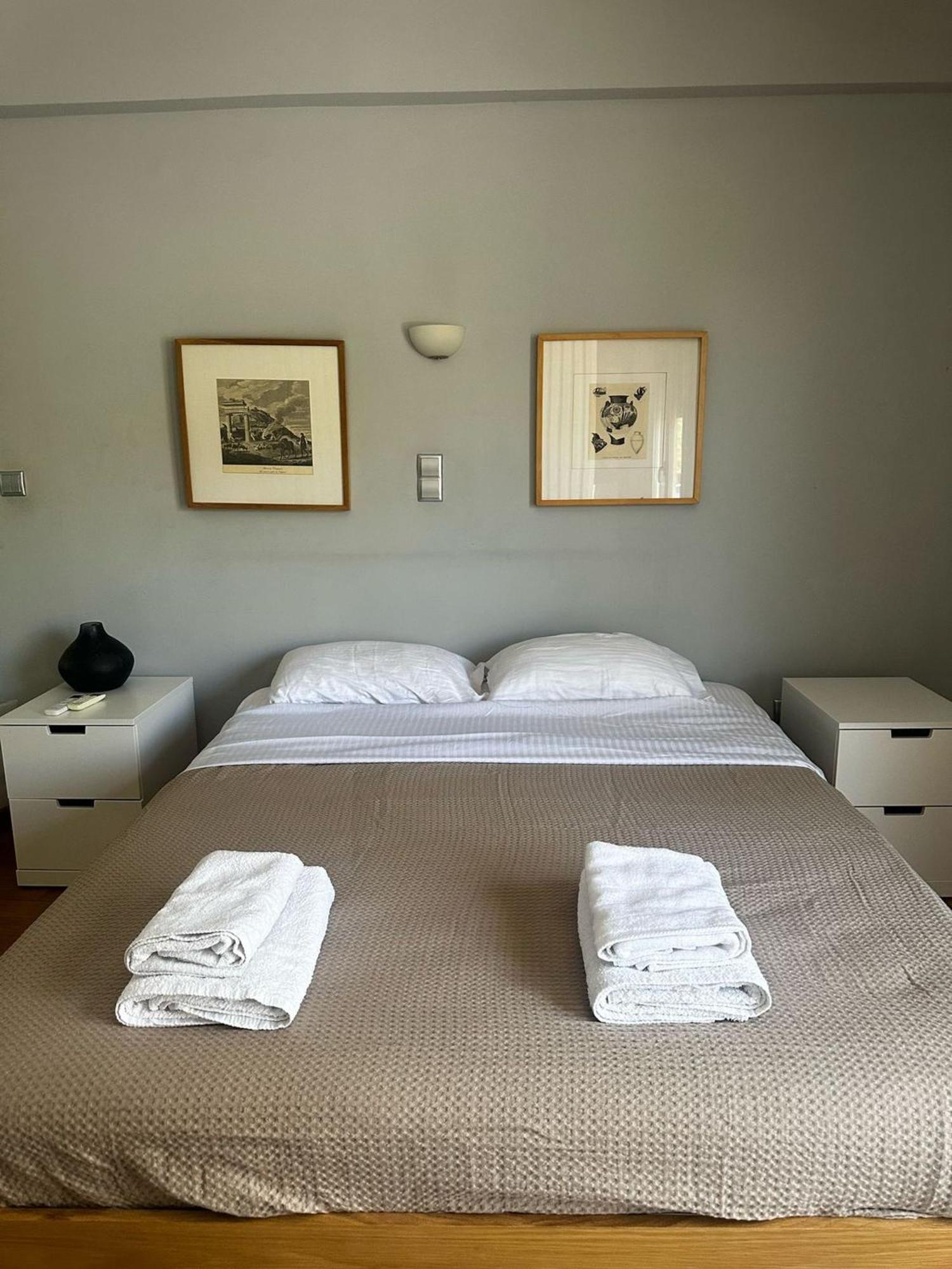 Spacious Stylish Flat At Acropolis Area! Athena Bagian luar foto